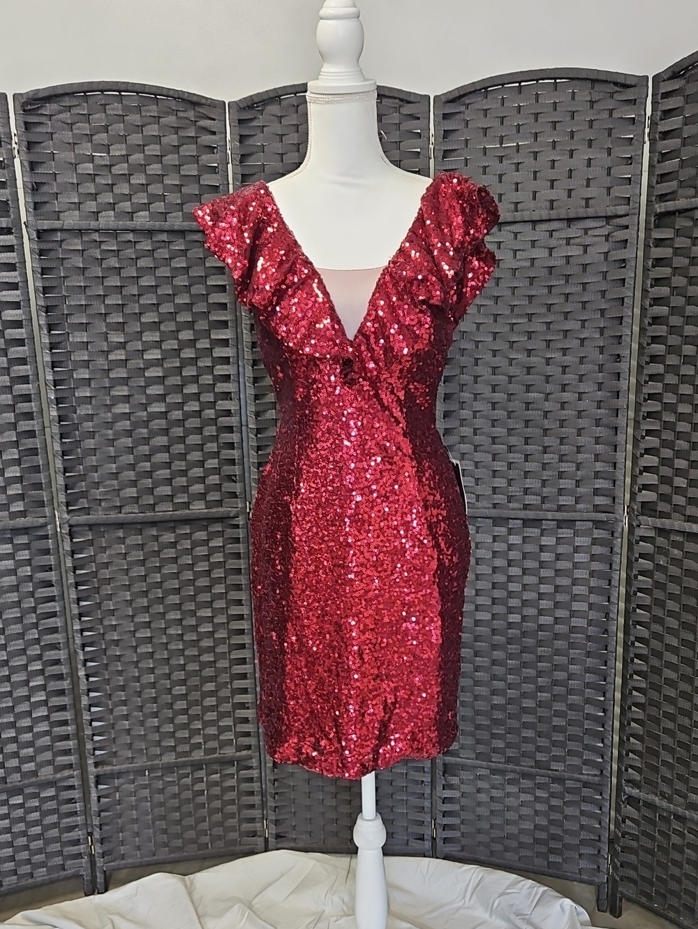 Size 13 deep wine/burgundy shimmer sequin ruffle neck fitted sheath dress NWT